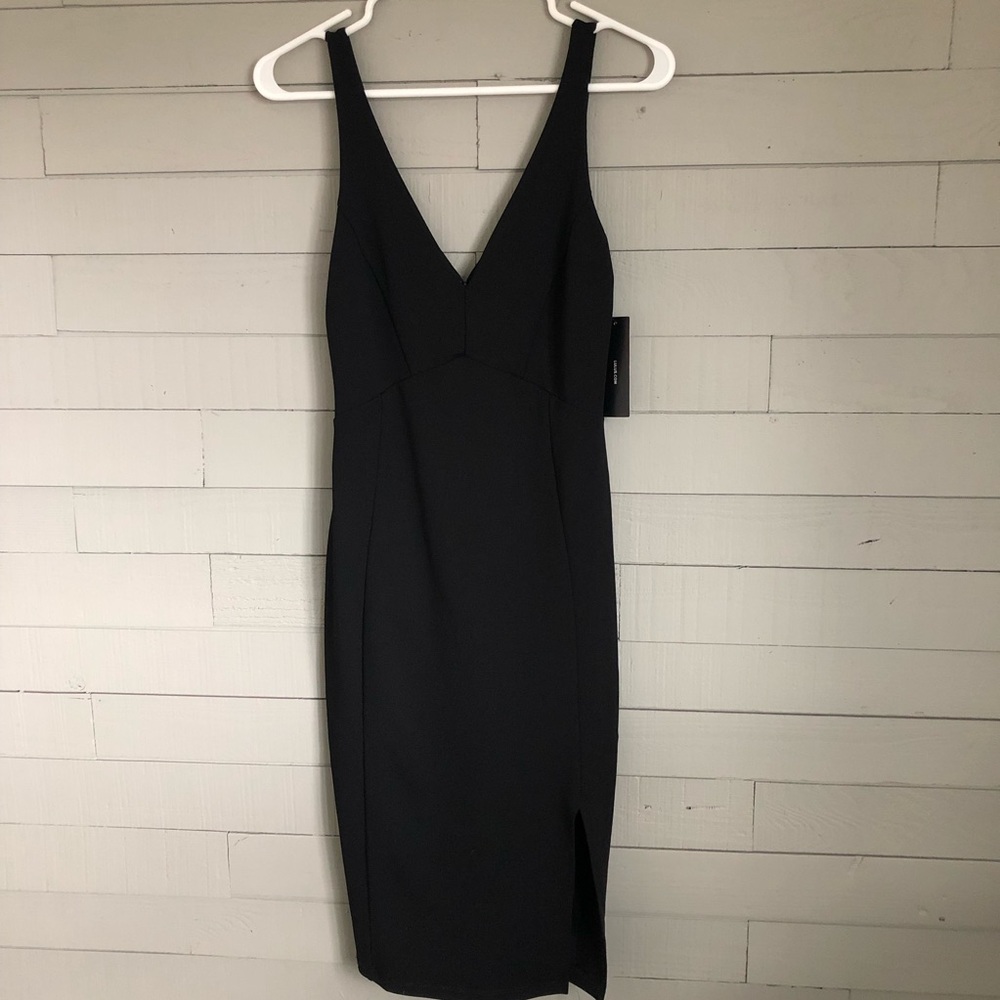 Iconic Moment Black Bodycon Midi Dress